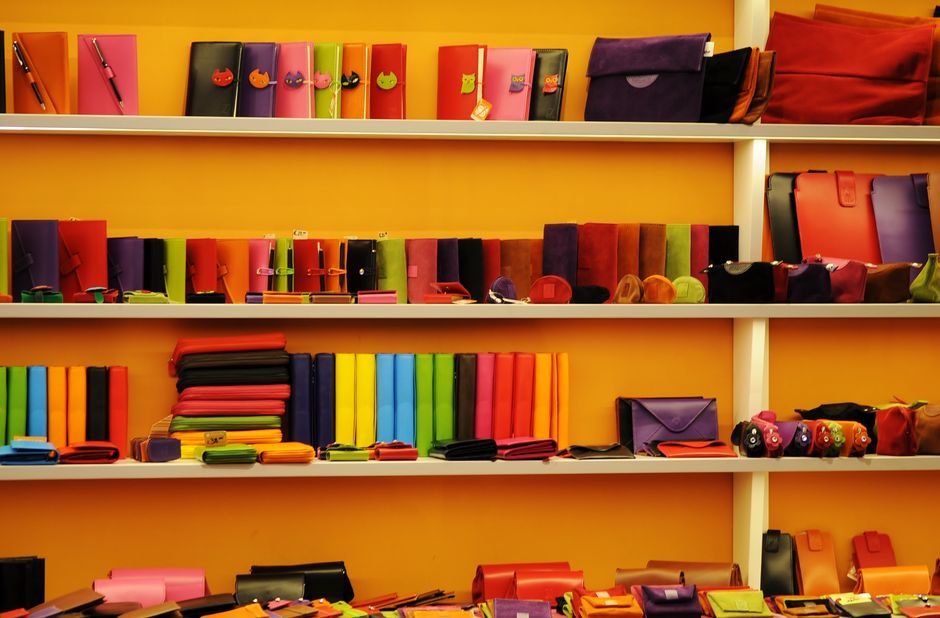 How to Organize Your Wallet with Dollar Store Items