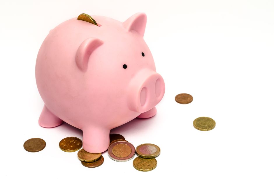 Deep Spring Cleaning on a Shoestring Budget: Smart, Safe, and Effective Methods That Won't Break the Bank