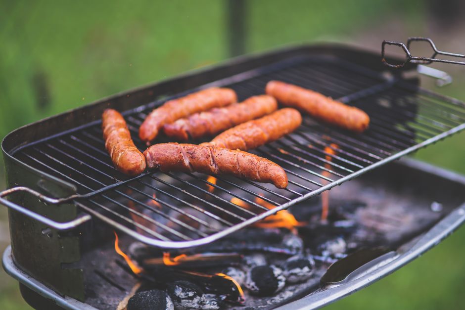 Why Your Electric Grill Sizzles Unevenly: How Airflow Shapes Heat and Results