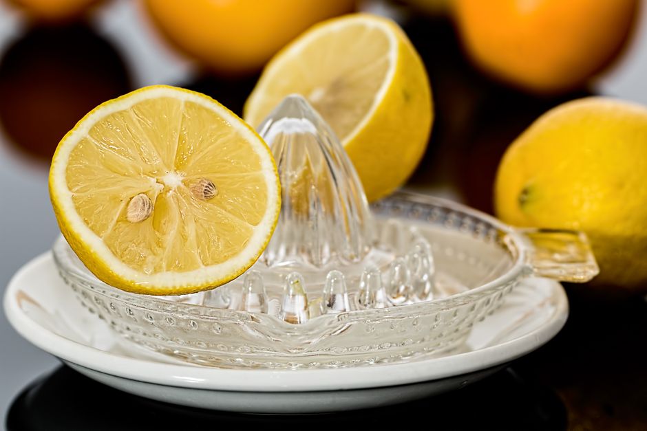 Natural Coffee Maker Cleaning: Vinegar, Citric Acid, and Descaling Tablets Explained