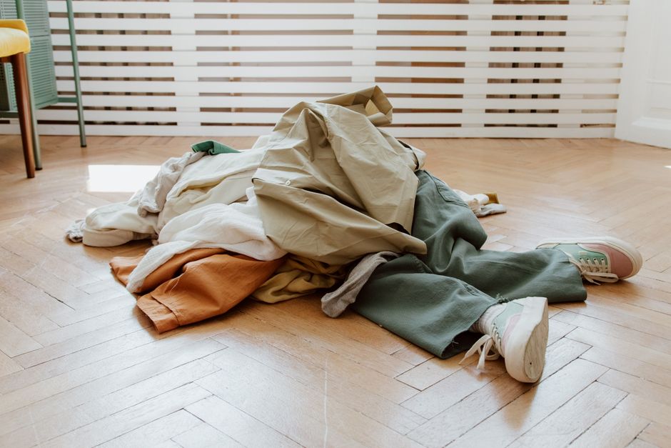 Organizing Purse Chaos When You Have Kids: A Family-Friendly System