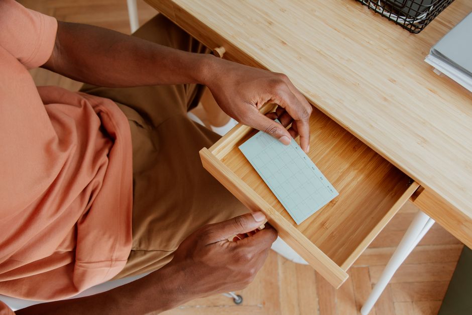 Why Deep Desk Drawers Organize Worse Than Shallow Ones