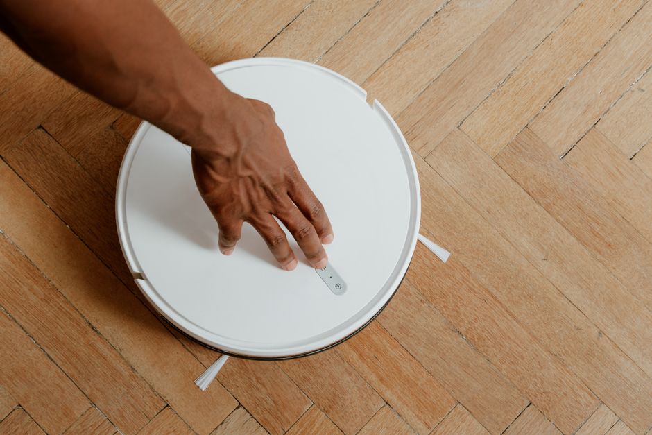 Robot Vacuum Maintenance: A Step-by-Step Owner's Guide to Keeping Your Bot Cleaning Like New