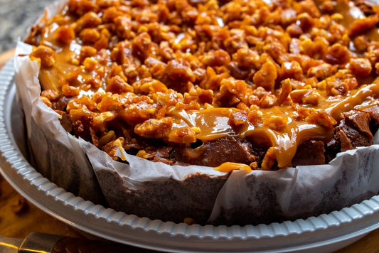 How to Fix a Sticky Cake: Troubleshooting Common Cake Decorating Problems