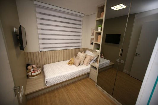 How to Organize a Small Bedroom for Maximum Storage and Style