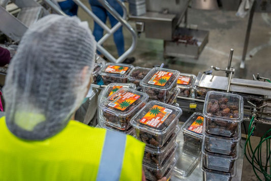 Cast Iron and Date Labels: When Food Quality, Not the Calendar, Decides