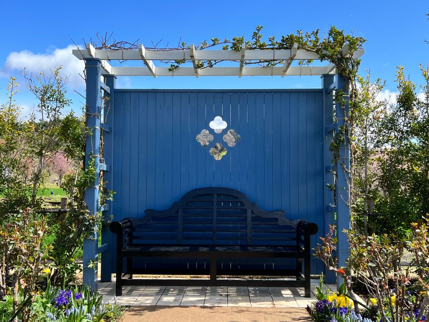 How to Fix a Loose Pergola Post Support in Under an Hour