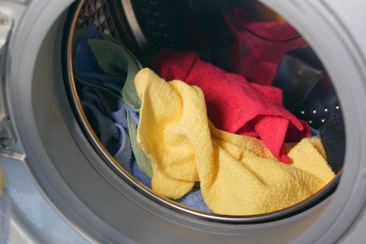 Why Does My Towel Still Smell After Washing? The Real Fix for Musty Laundry