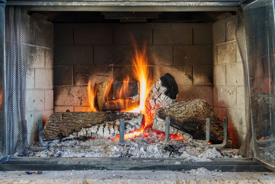 5 Critical Fireplace and Chimney Mistakes That Cost You Safety and Efficiency