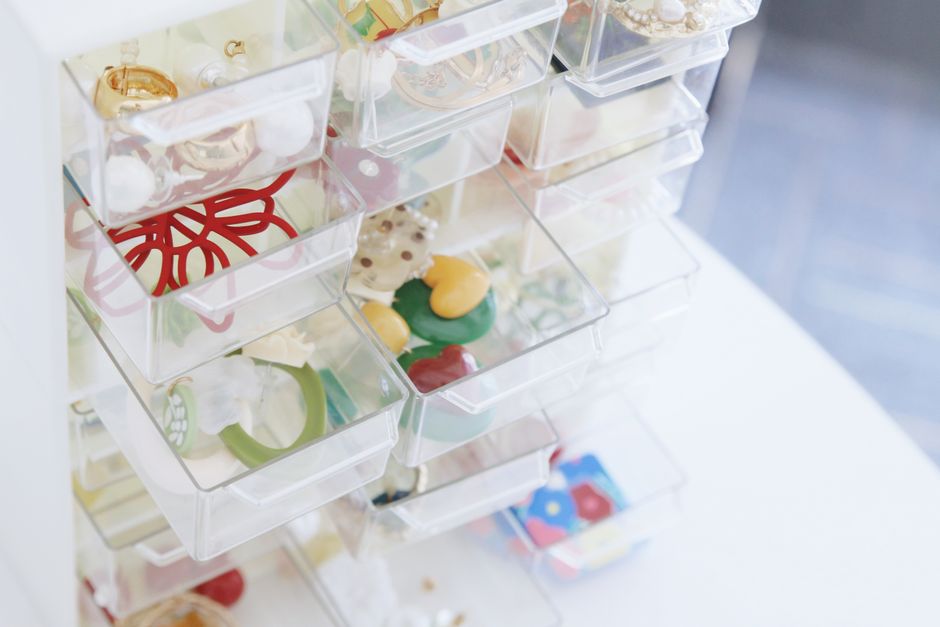 Vertical Storage Ideas on a Budget: Make the Most of Every Inch