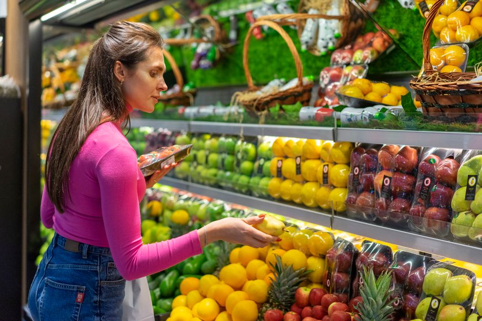 The Science of Grocery Shopping: How to Choose Produce That Lasts Longer