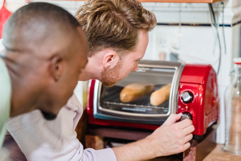 Why Two Toaster Ovens With the Same Wattage Can Heat So Differently