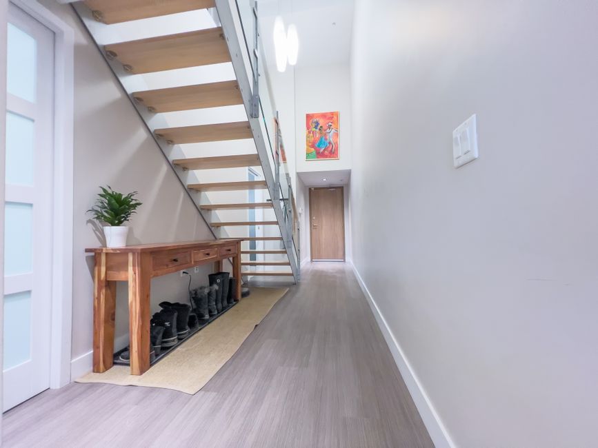 A Minimalist Entryway System: Reduce, Assign, and Streamline
