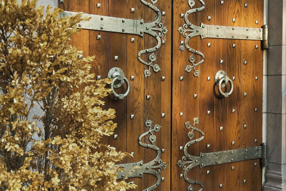 Renter-Friendly Door Hinge Upgrades That Actually Stay Reversible