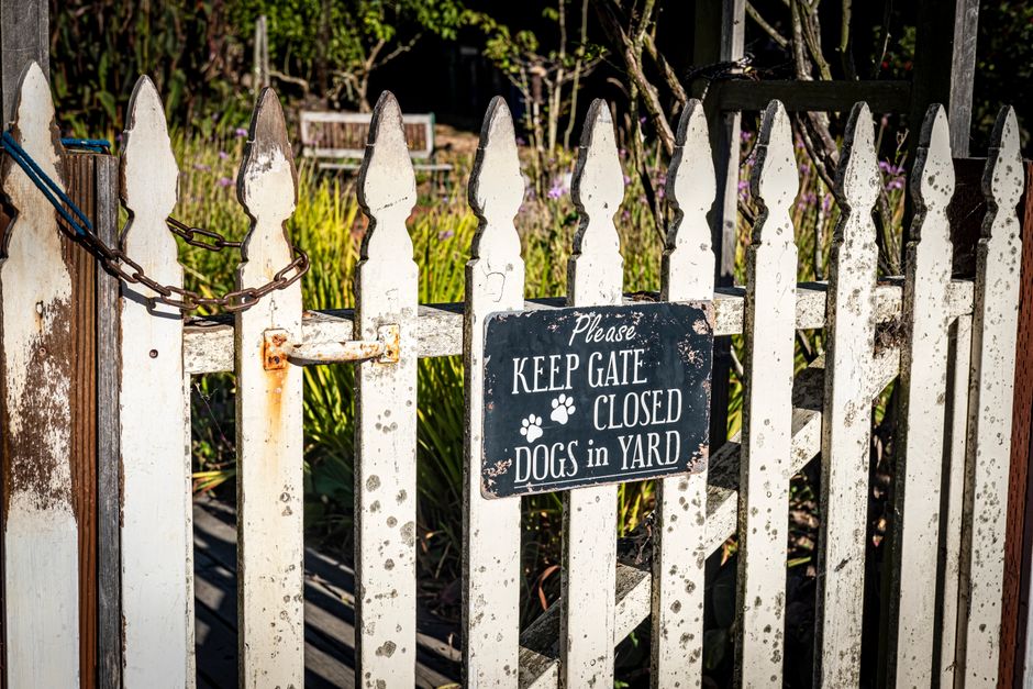 Why Does My Fence Gate Keep Sticking? A Complete Troubleshooting Guide