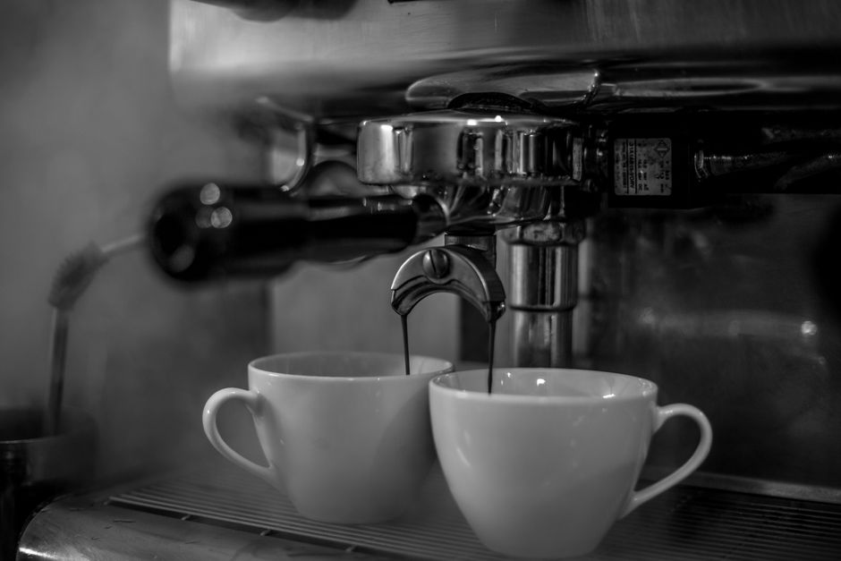 How to Safely and Effectively Descale Your Coffee Maker Without Damaging It