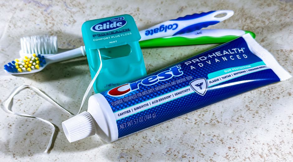 The Complete Guide to Senior Oral Hygiene: Essential Products and Systems for Healthier Teeth and Gums