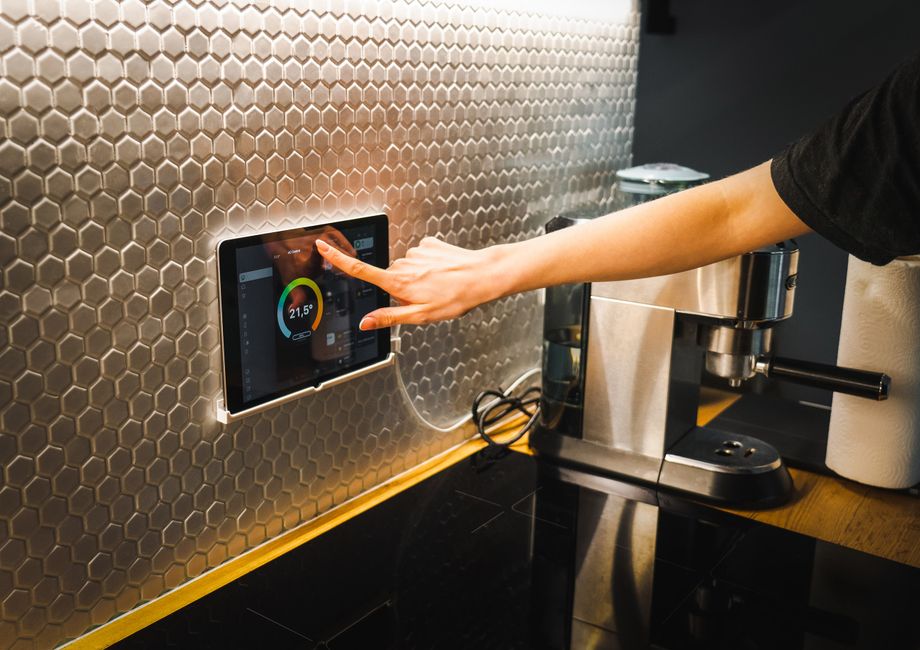 Why Your Espresso Machine Sometimes Guesses Wrong: What Its Sensors Can and Cannot Detect