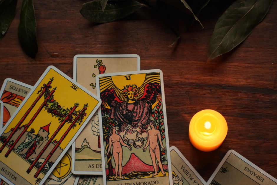 Debunking the Top 10 Myths About Natural Candles and Aromatherapy: What You Really Need to Know