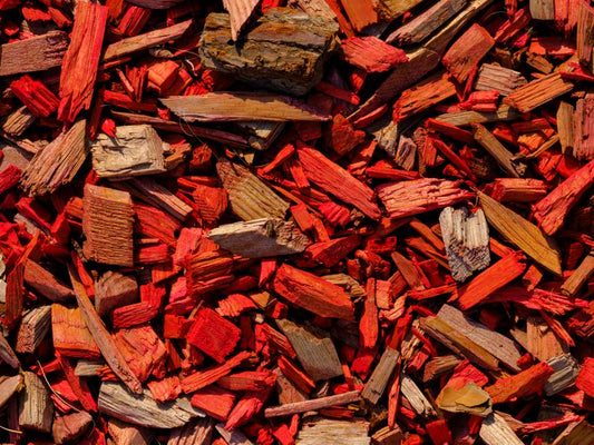 Mulch Like a Pro: A Beginner's Guide to Garden Bed Mulching