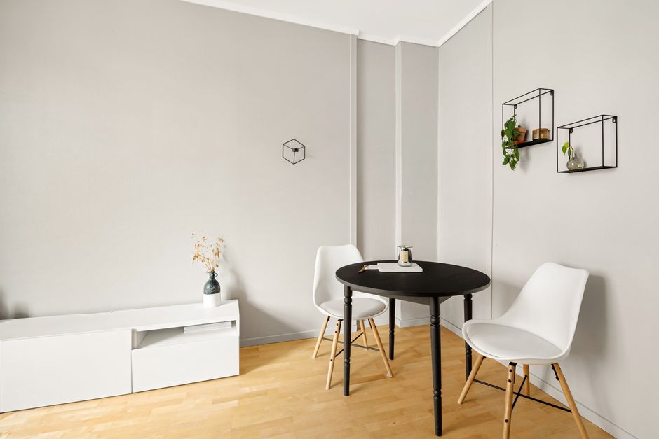 How to Maximize Small Apartment Storage Without Sacrificing Style