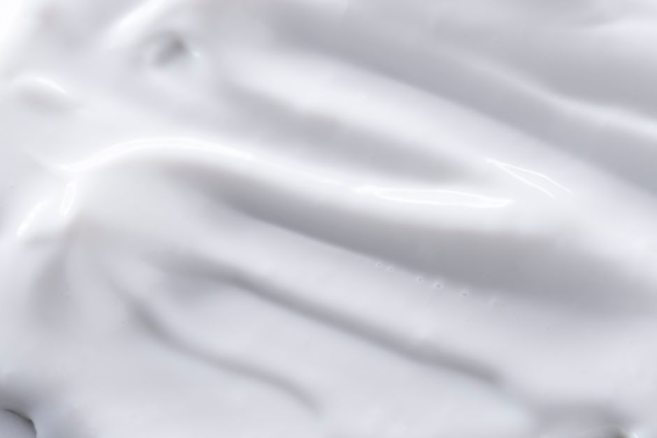 Why Emulsions Break: A Dehydration and Moisture-Loss Problem in Sauces