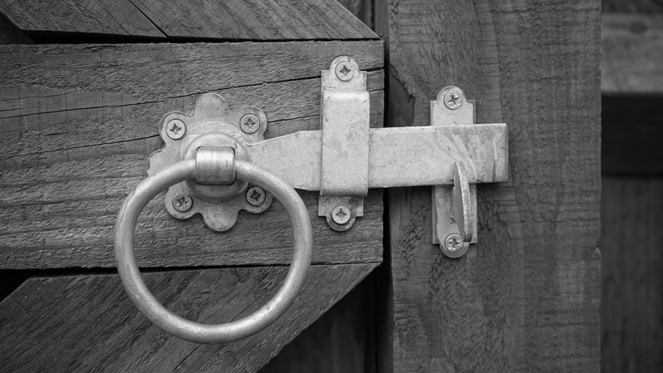 Why a Door Latch Sometimes Needs a Different Tool Than You Think