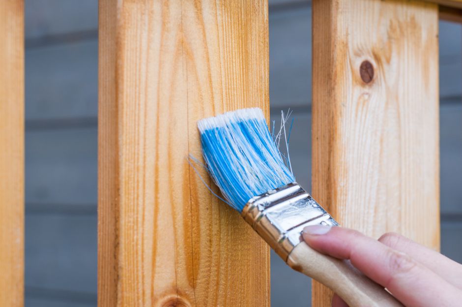 How to Stain and Varnish a Small Wood Project in Under an Hour