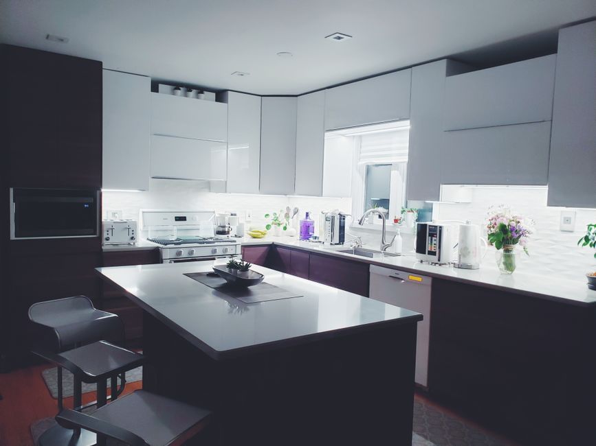 How to Give a Rental Kitchen a Stunning Makeover Without Removing Cabinets
