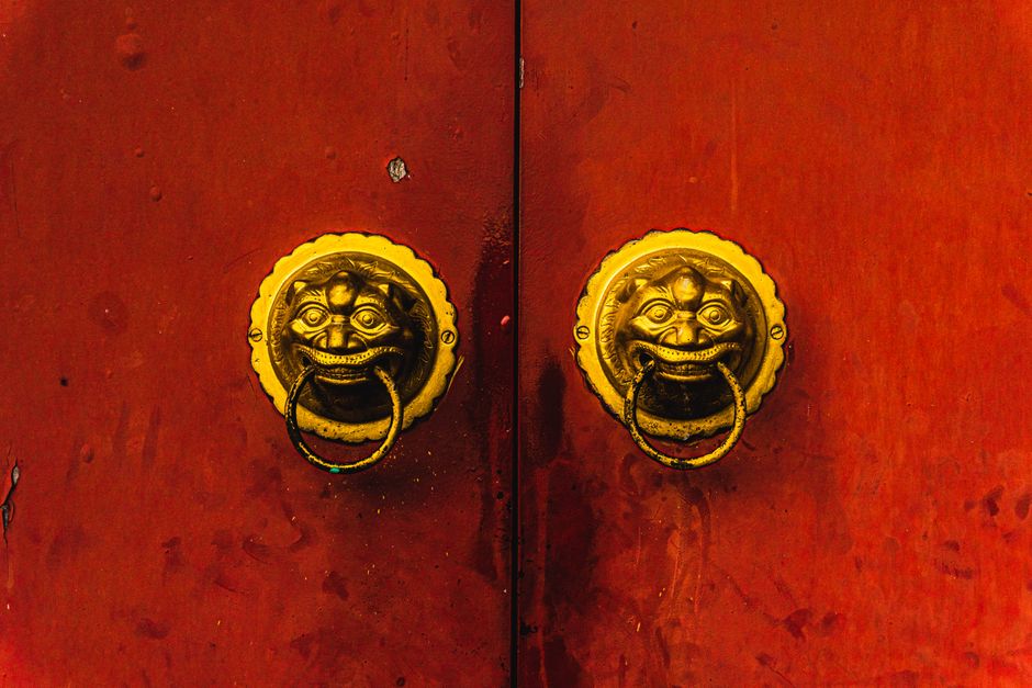 How to Stop a Sticking Door: A Complete One-Hour Tune-Up
