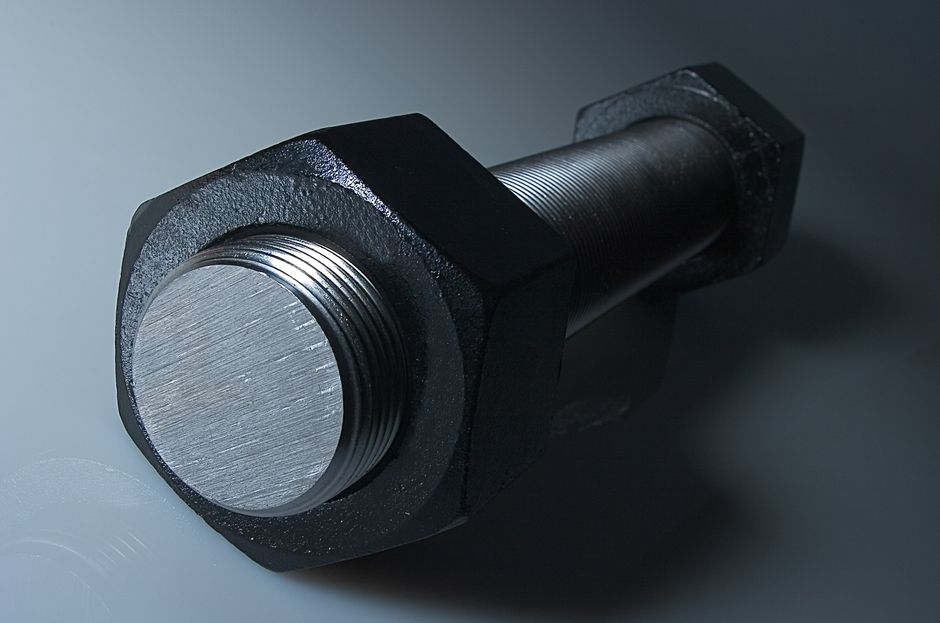 Why Stair and Railing Fasteners Fail: Choosing the Right Fastener by Load, Substrate, and Connection