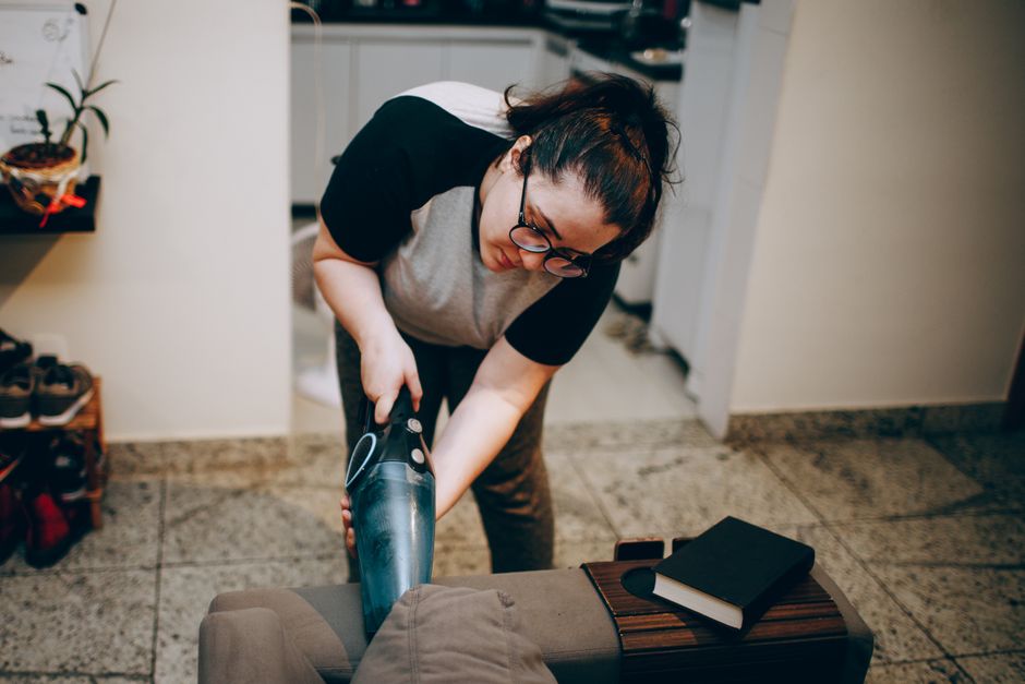 Dos and Don'ts of Cleaning for Allergy Sufferers: A Practical Guide to a Healthier Home