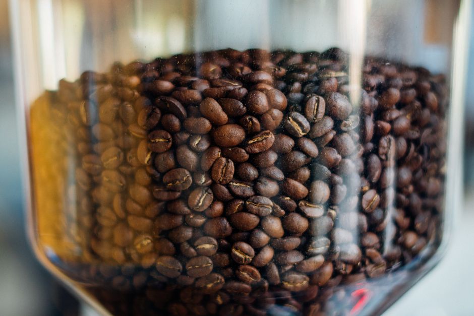 Why Coffee Beans Lose Freshness: The Role of Time, Air, and Storage