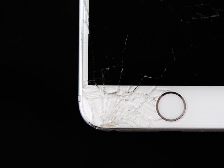 10 Common Electronics Cleaning Mistakes That Damage Your Devices
