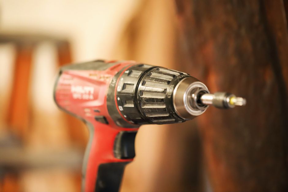 Why Impact Drivers Camouflage a Stripped Screw Problem That a Drill Would Have Warned You About