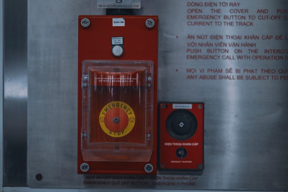 Stand Mixer Safety Systems: What Actually Stops the Motor Before It Burns Out