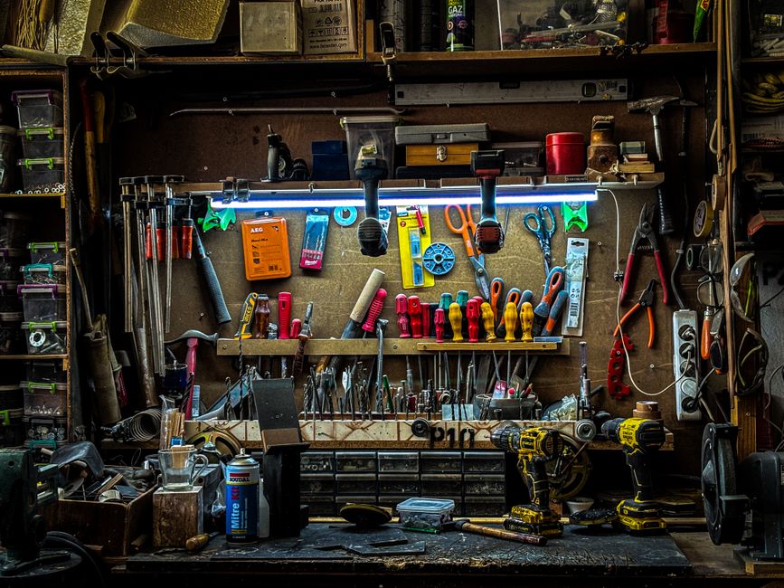 Point-of-Use Storage in a Rental: Where Items Live When You Cannot Drill