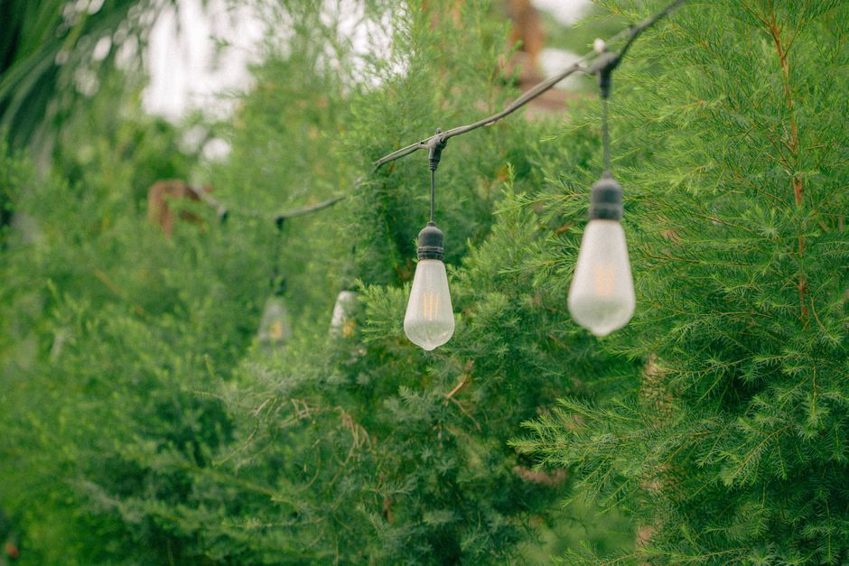 Renter-Friendly Outdoor Lighting Without Permanent Fixtures