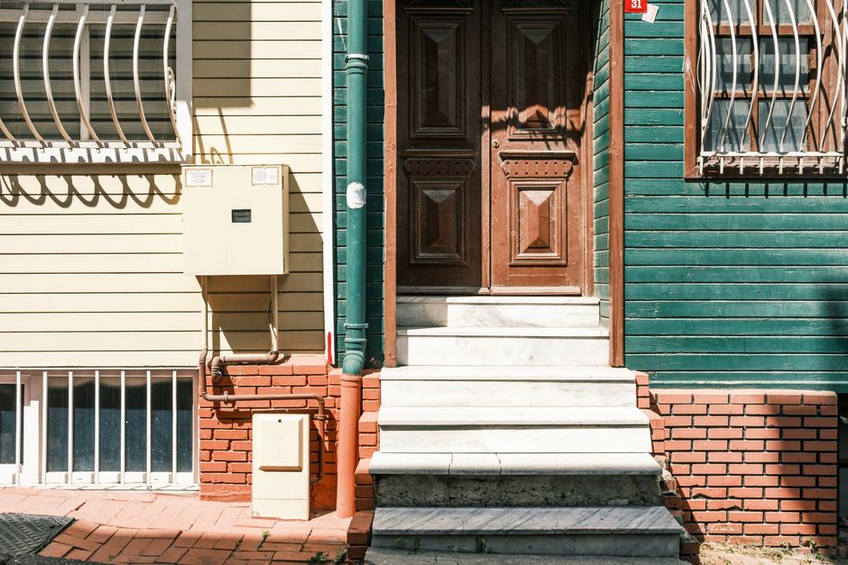 Your First Smart Home Upgrade: A Step-by-Step Guide for Absolute Beginners