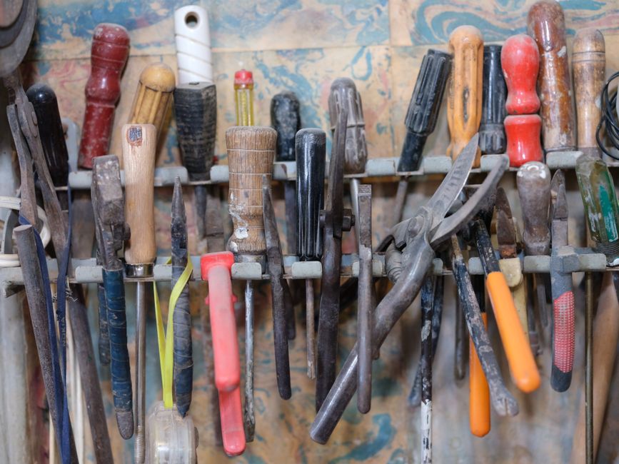 Small Space Tool Storage: How to Keep Tools Organized Without a Garage