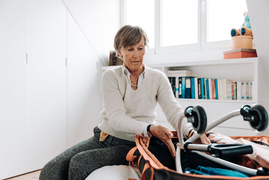 Backpack Organization for Seniors: Easy Access Without the Strain