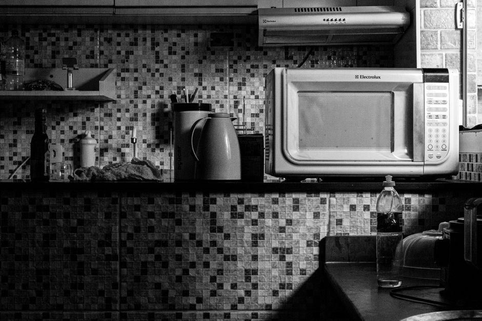6 Signs Your Microwave Needs Repair Before It Fails Completely