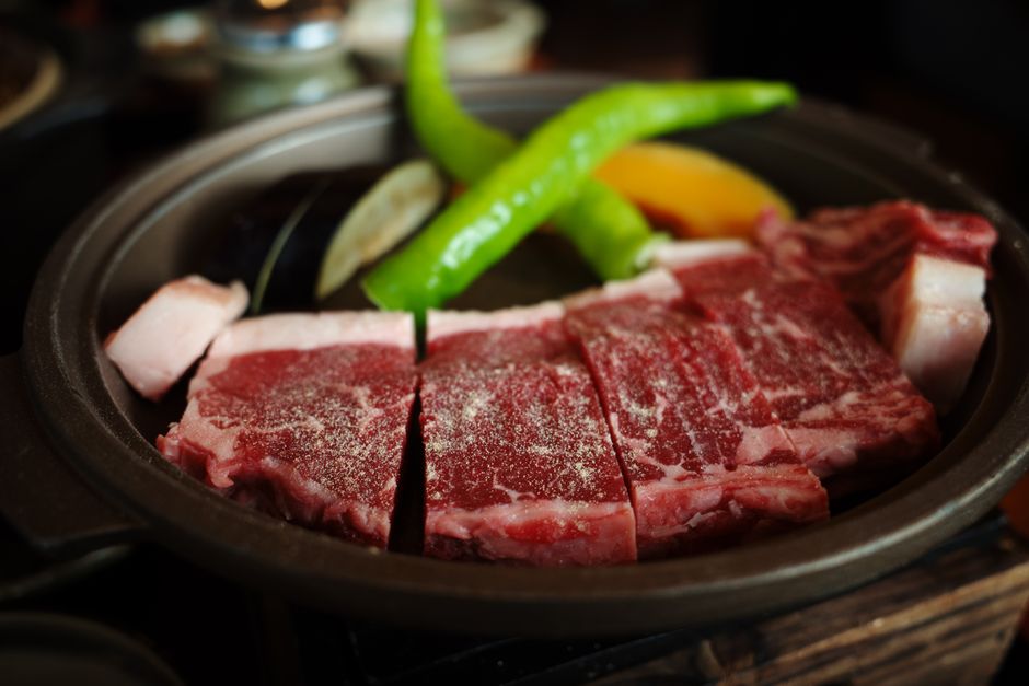 Thawing Meat for Healthy Eating: Safe, Flavorful, and Waste-Free Defrosting