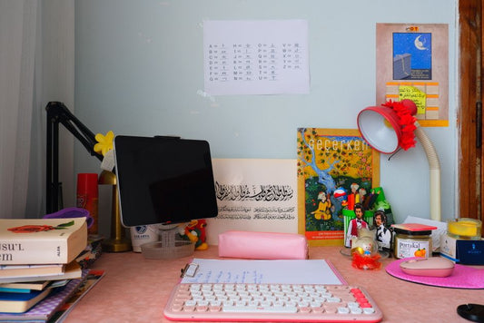 How to Organize a Small Home Office with Limited Desk Space