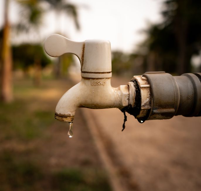 How to Repair a Leaky Faucet Without Calling a Plumber