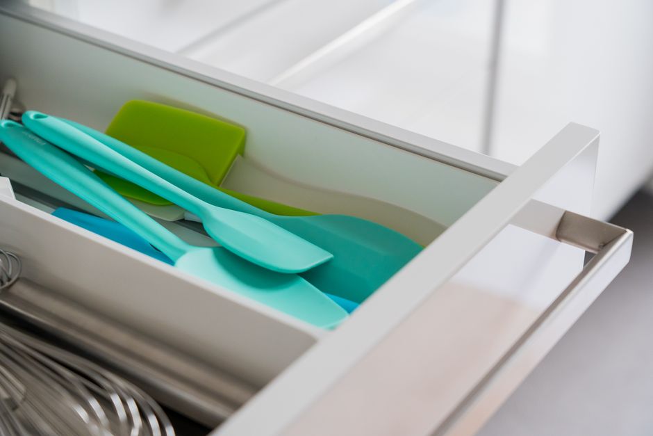 7 Common Kitchen Tool Storage Mistakes That Shorten Their Lifespan