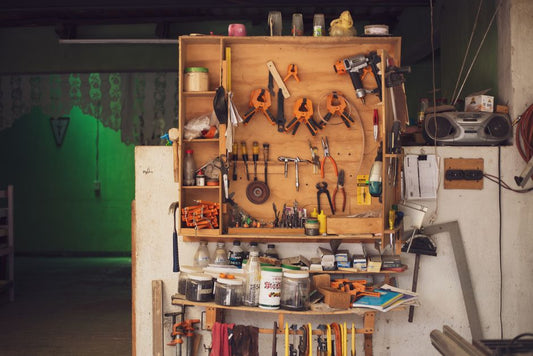 The Renter's Guide to Backpack Organization: How to Maximize Every Inch Without Drilling a Hole
