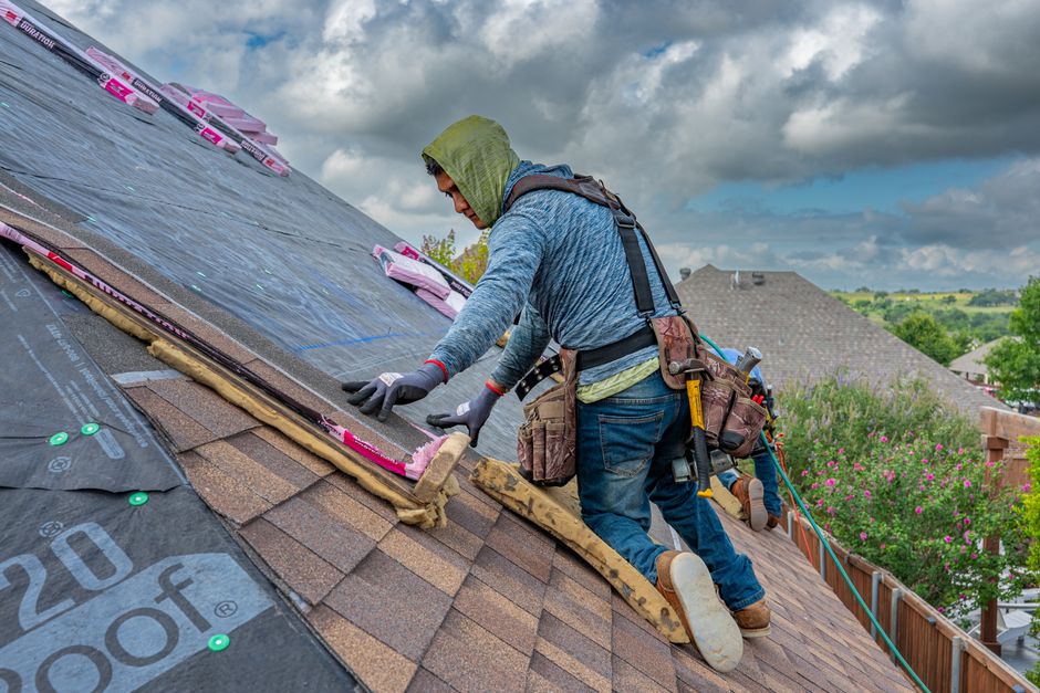 Drafty Rooms and High Energy Bills: When Weatherproofing Really Needs Repair