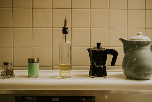 Grocery Shopping on a Budget: Essential Tools for Small Kitchens