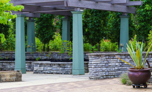 DIY Pergola Shade Panels: A Refreshing Weekend Project